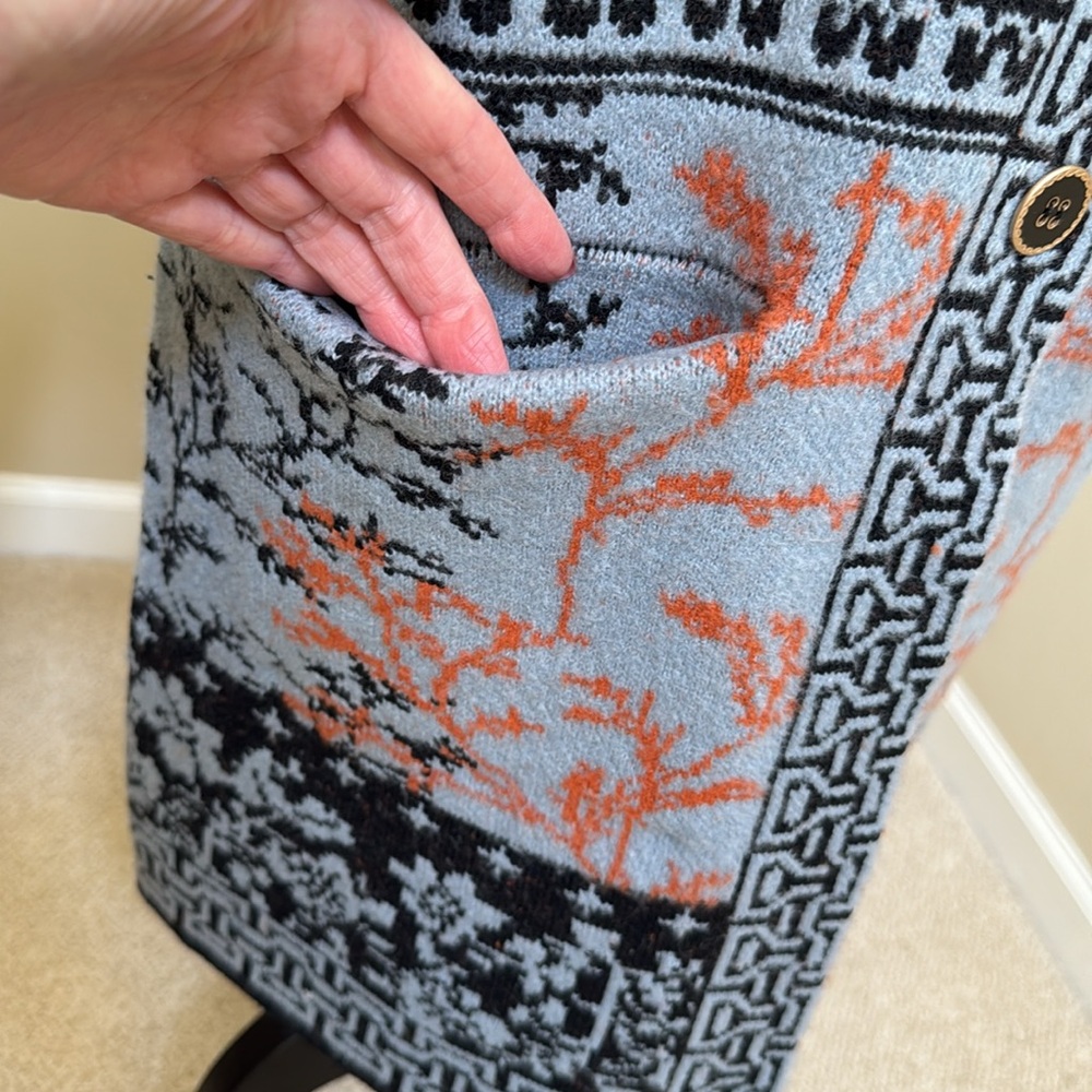 New Badgley Mischka Orange, Black and blue sweater Coat. Size M. - Picture 7 of 16